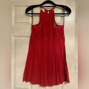 Red keyhole halter mini red dressSize S